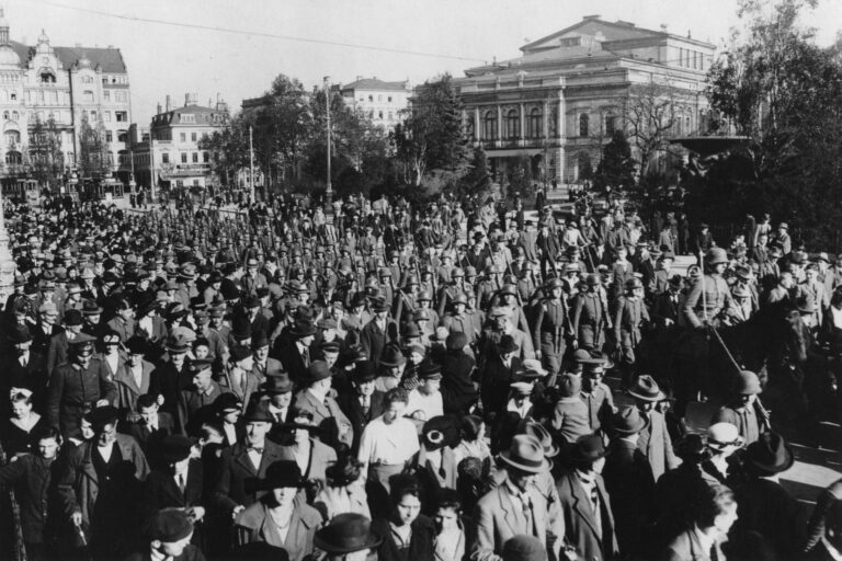 Krisenjahr 1923 – Gesellschaft zur Erforschung der Demokratiegeschichte